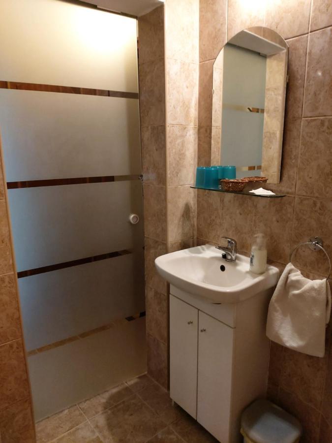 Horvath Fogado Panzio Hotel เซนเทนแดร ภายนอก รูปภาพ